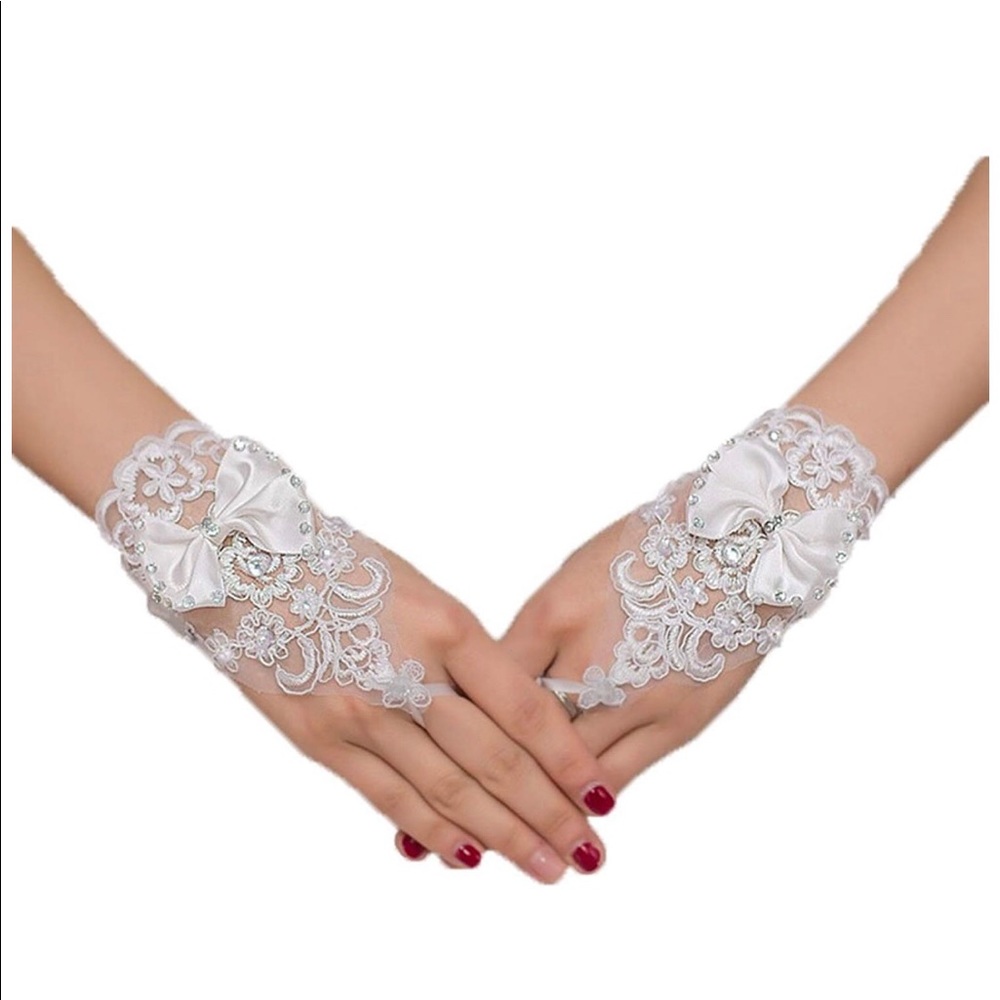 Brand new formal fingerless gloves (never worn)